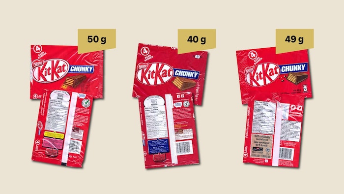 Trois emballages de Kit Kat Chunky. 