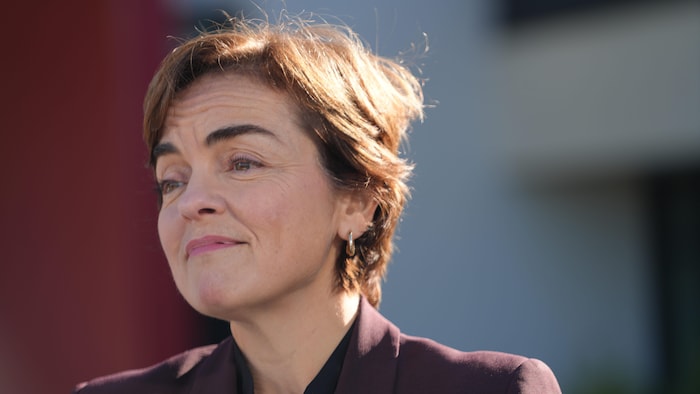Christine Fréchette en point de presse.