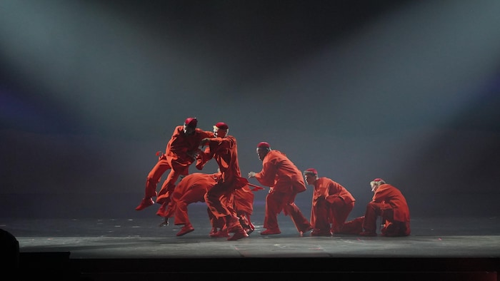 Le spectacle du Cirque du Soleil Vive nos divas en images | Radio-Canada