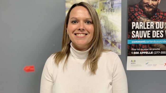Claudie Chaîné dans les locaux de la Clinique jeunesse de Rouyn-Noranda.