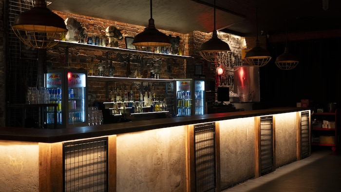 Le bar du club de Farid Dagher.