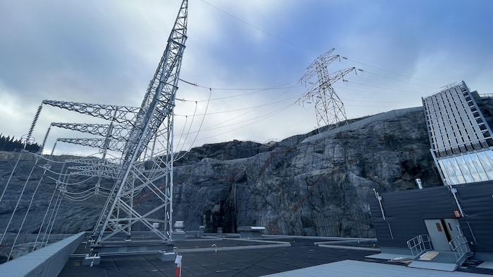 Le complexe hydroélectrique de la Romaine-4.