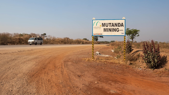 L'entrée de la mine de cuivre-cobalt de Mutanda, en République démocratique du Congo. 