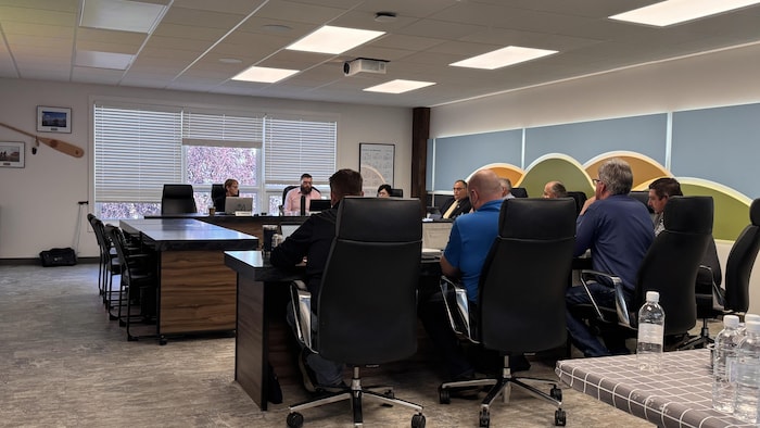 Réunion des conseillers du comté de Saint-Paul en Alberta.