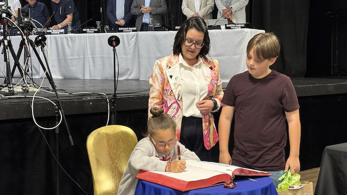 Xavier Leclerc, Romane Tremblay et Julie Dufour.