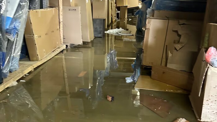 Un stock inondé.
