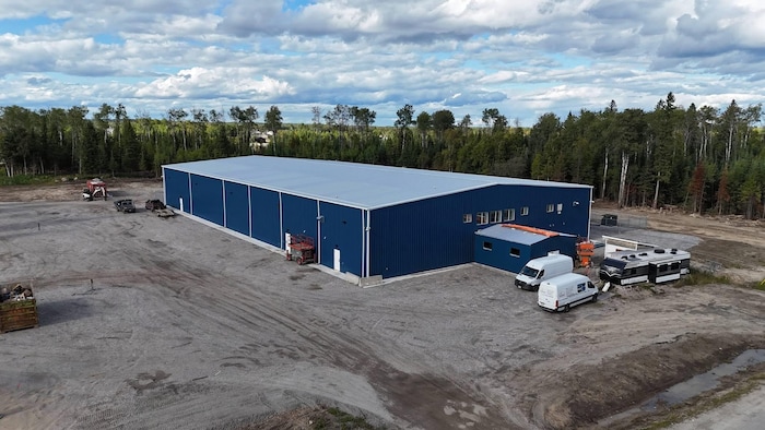 Une image aérienne du nouvel aréna de Constance Lake.