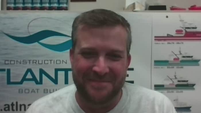 Le directeur général chez Construction navale atlantique, Jean-Pierre Robichaud, en vidéoconférence.