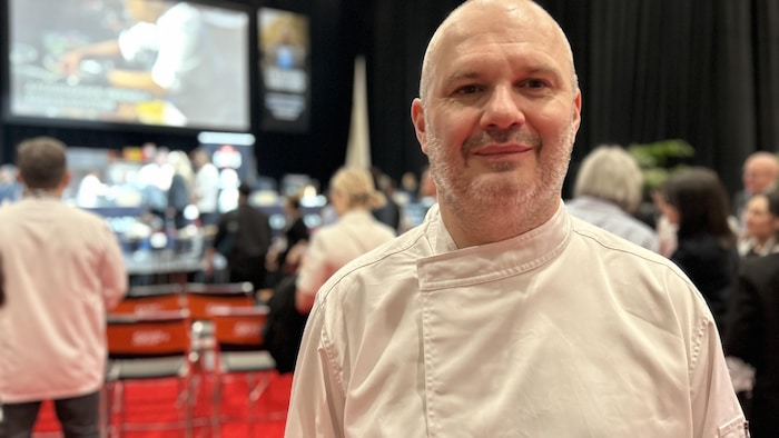 Christophe Sportellini lors de la sélection nationale de l'équipe canadienne de la Coupe du monde de pâtisserie à Toronto, le 7 avril 2025.