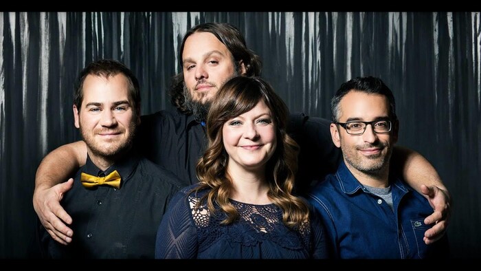 Une photo du groupe de musique Les Cowboys Fringants.