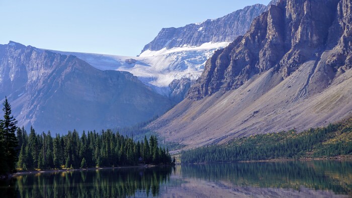 Le lac Bow et le glacier Crowfoot le mardi 27 septembre 2022.