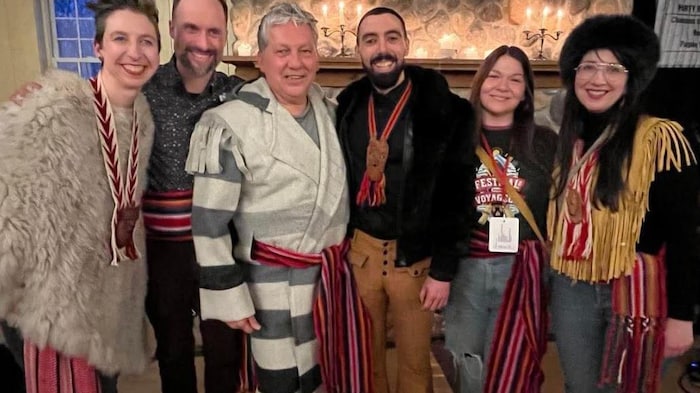 Une photo de famille sur laquelle on voit Daniel Vandal et d'autres personnes, le 16 février 2025 à Winnipeg.