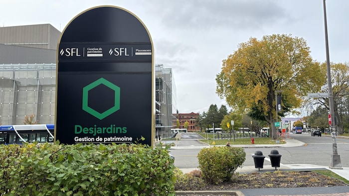 Stunning Des Déceptions Face Au Départ De Desjardins Du Centre-ville De Chicoutimi En 2027 Landscape in HD Stunning Des Déceptions Face Au Départ De Desjardins Du Centre-ville De Chicoutimi En 2027 Landscape in HD