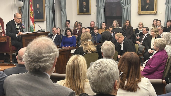 Lecture du discours du Trône.