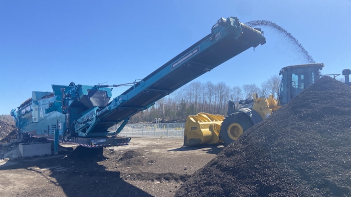 56 lieux de distribution dans la région pour le compost | Radio-Canada