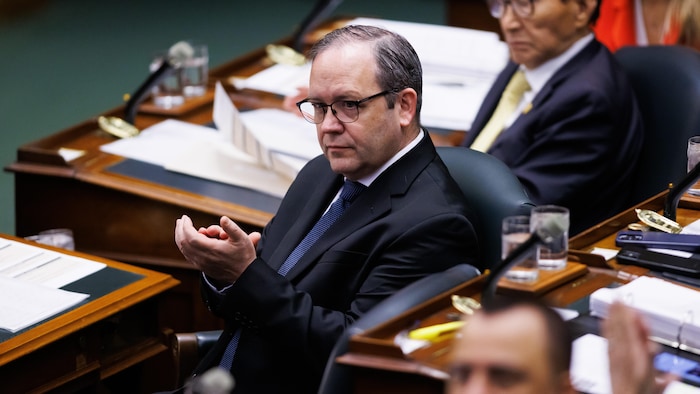 Le procureur général lors d'une session parlementaire à Queen's Park.