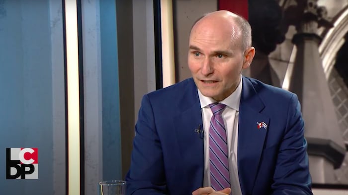 Jean-Yves Duclos, ministre des Services publics et de l’Approvisionnement à l'émission «Les coulisses du pouvoir». 