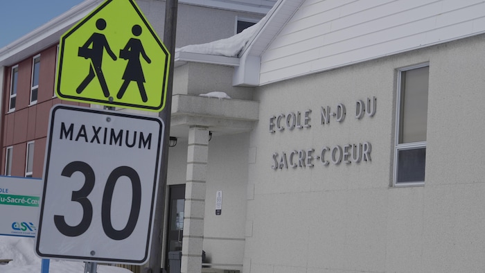 L'école primaire Notre-Dame-du-Sacré-Coeur de Barraute.