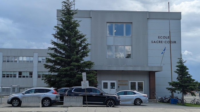 Façade de l'école Sacré-Coeur.