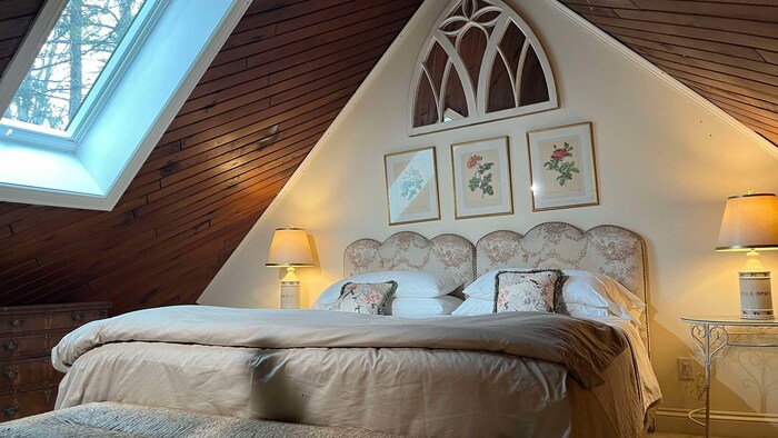 La chambre de la mezzanine