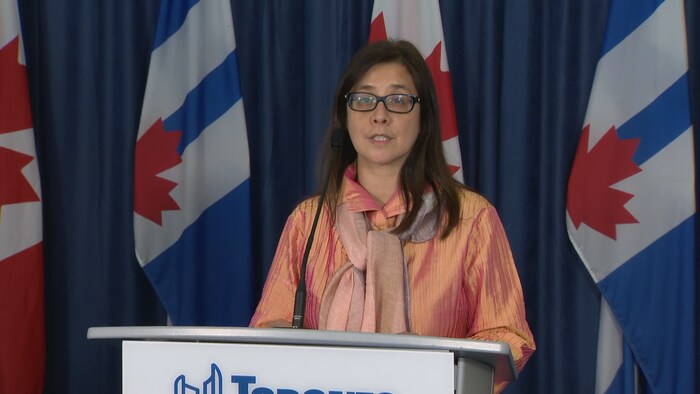 La médecin hygiéniste en chef de Toronto, la Dre Eileen de Villa.