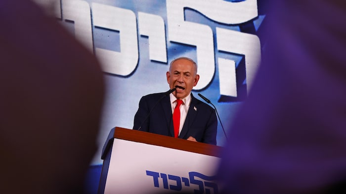 Le premier ministre israélien Benyamin Nétanyahou s'adresse à ses partisans à Jérusalem, le 28 octobre 2026.