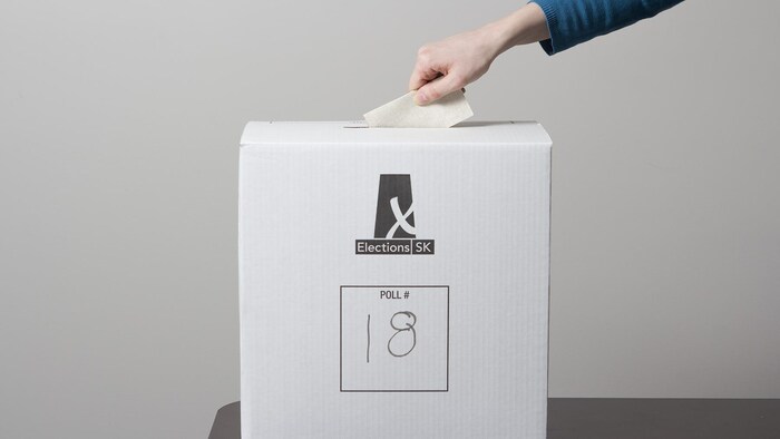 Simulation du dépôt d'un bulletin de vote