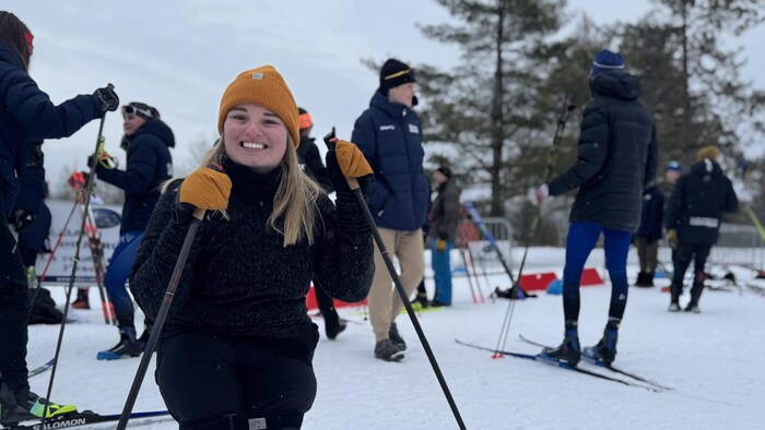 Élodie Tessier en ski de fond.