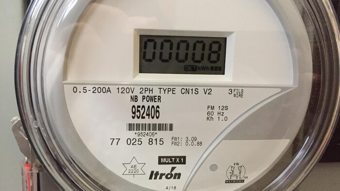 Un compteur électronique d'électricité de la société Énergie NB