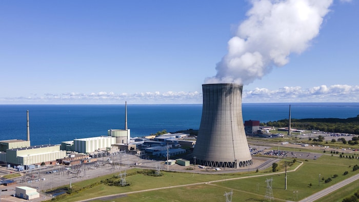 La centrale nucléaire James A. FitzPatrick sur les rives du lac Ontario à Scriba, dans l'État de New York, le 8 septembre 2025.