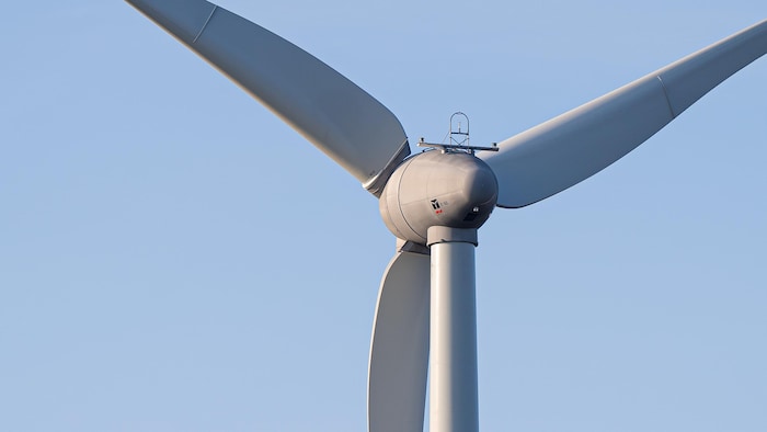 Tête d'une éolienne.