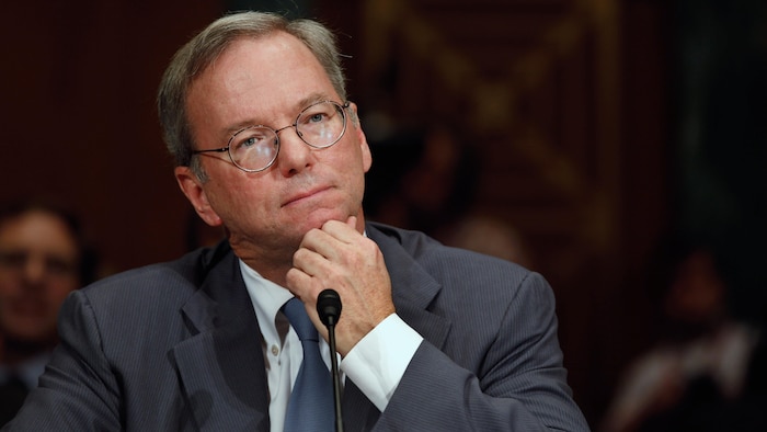 The four main components to strengthen the Canadian economy star-news.press/wp Eric Schmidt reflects his hand through the placement of his chin.