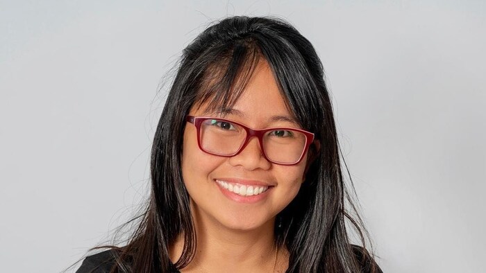 Close up ng mukha ni Erlisa Riconalla.
