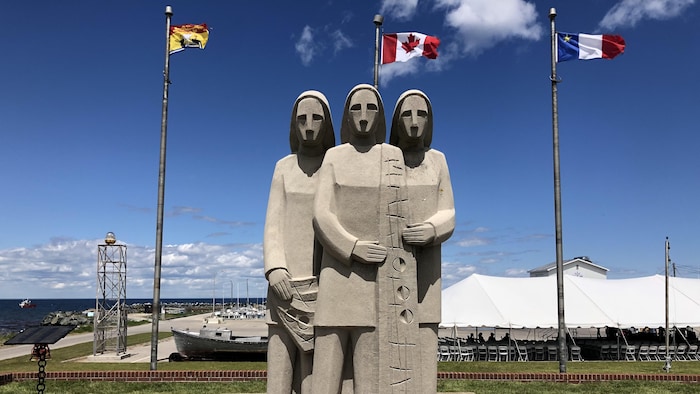 Le monument en hommage aux victimes de la tragédie d'Escuminac photographié le 16 juin 2019.