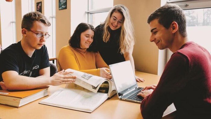 Un groupe d'étudiants. 