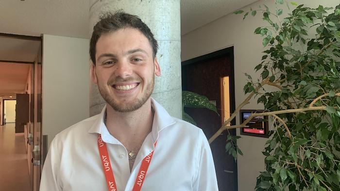 Étudiant au doctorat à l'UQAM, Antonin Landa est captivé par les impacts sociétaux que peut avoir la recherche scientifique.