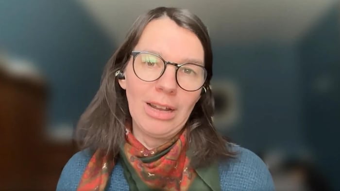 Ève-Lyne Couturier en entrevue vidéo.