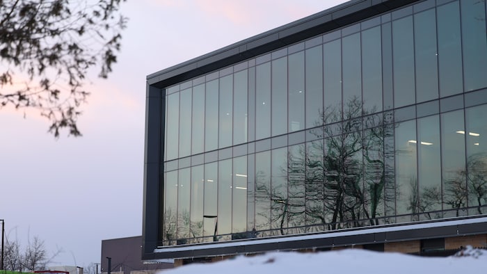 Le pavillon de médecine vétérinaire à Rimouski.