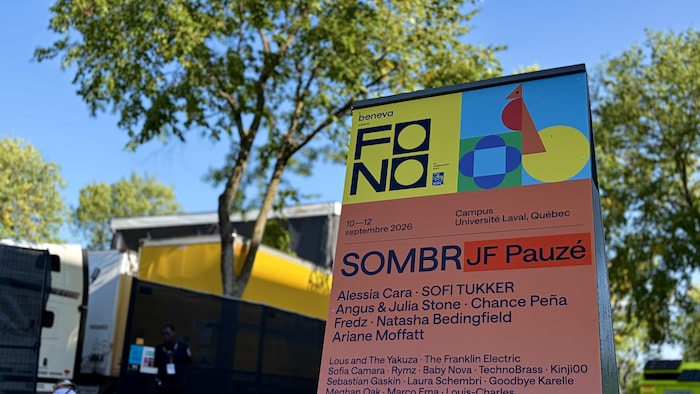 Une affiche détaillant a programmation du festival Fono.