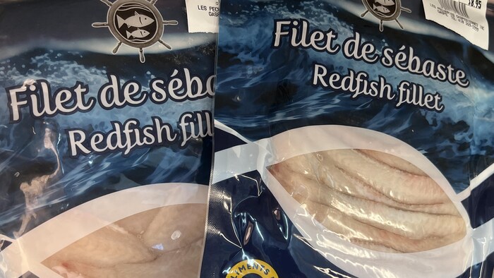 Un paquet de sébastes surgelés.