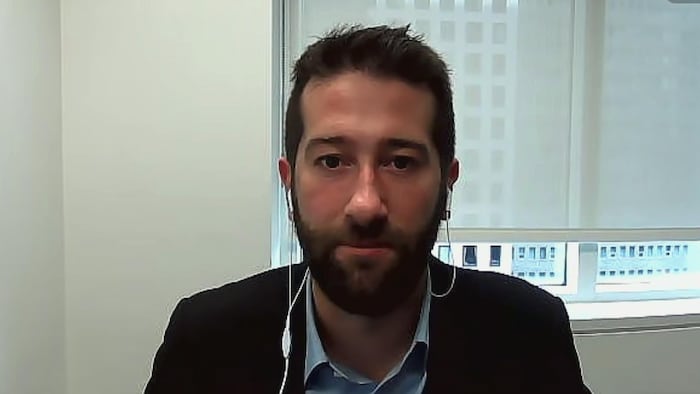Capture d'écran d'une entrevue en visioconférence avec Francis Prévost.