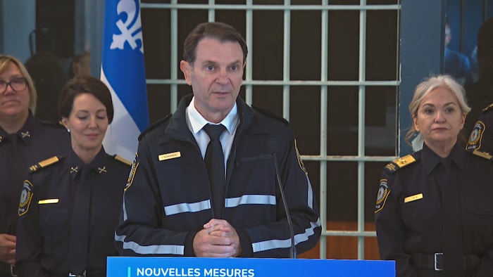 Le ministre François Bonnardel était au Centre de détention de Québec mardi.