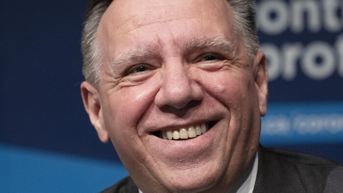François Legault en conférence de presse.
