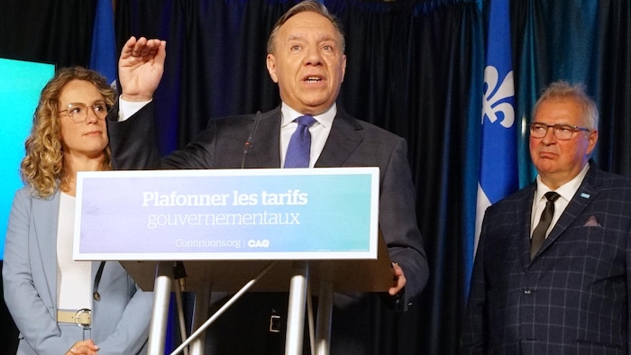 François Legault en point de presse.