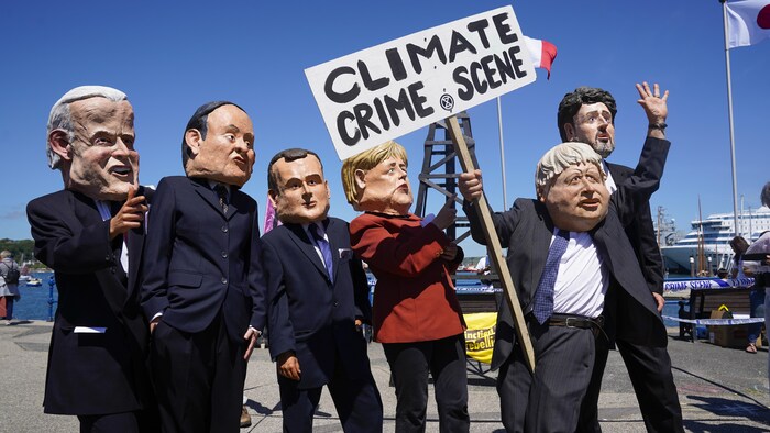 Figuras paródicas de los líderes del G7