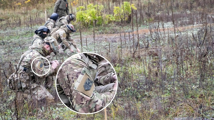 Soldados ucranianos participan en una sesión de entrenamiento. 