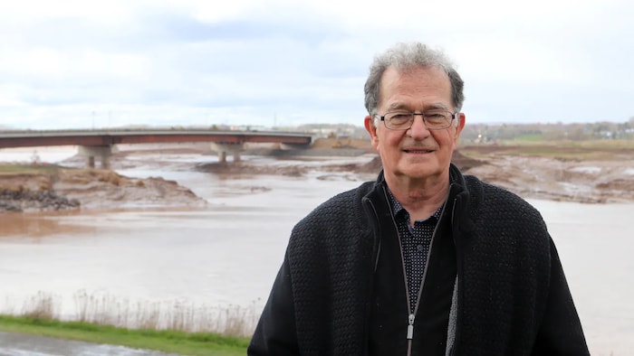 Les vannes du pont-jetée de la rivière Petitcodiac fermées à tout ...