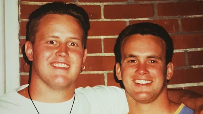 Cory Baylis (à gauche) et Todd Baylis.