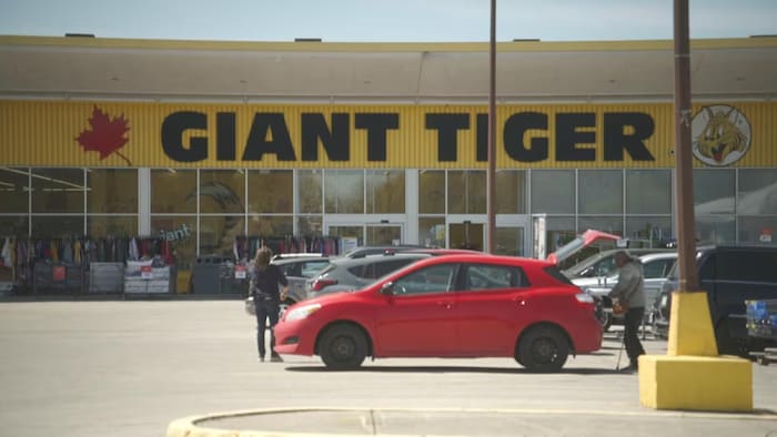 Two weeks ago, franchise owner Scott Savage removed the four self-serve machines at his Giant Tiger in Stratford, Ont. He said rather than theft, customer feedback was the main reason for the change. 