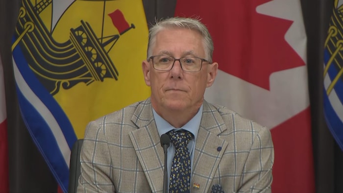Gilles Lepage en conférence de presse.